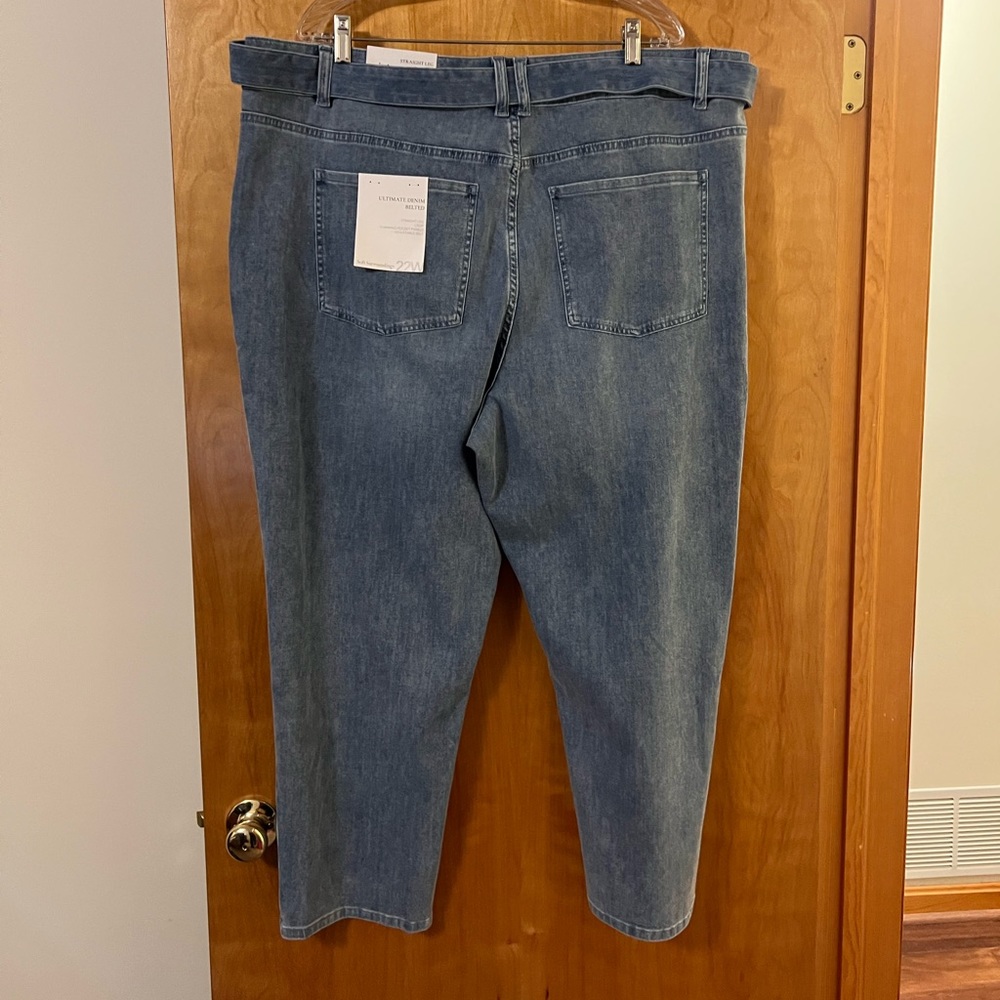 Soft Surroundings Ultimate Denim Belted Jeans Straight Leg Crop NWT Size 22W - Picture 3 of 13